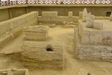 KOSTOLAC, SERBIA - Sırbistan 'ın Tuna nehri yakınlarındaki Viminacium arkeoloji sahasında 21 Temmuz 2019