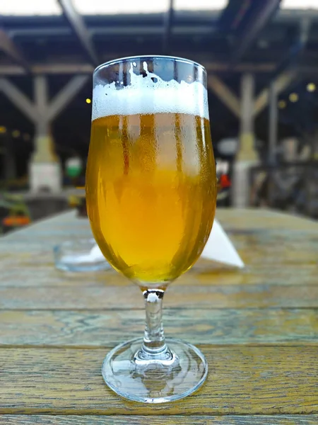 Light Beer Glass Table — Stock Photo, Image