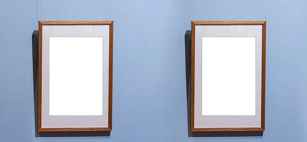 Twee Lege Galerij Modelleren Twee Frame Interieur Blauwe Muur — Stockfoto