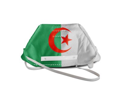Corona virüsünden korunmak için beyaz kirlilik önleyici maskeye Cezayir bayrağı çizildi (COVIT-19)