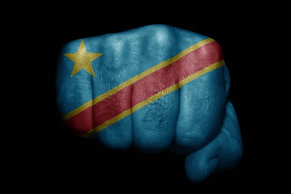Flagge Des Kongo Auf Starker Faust Auf Schwarzem Hintergrund Gemalt — Stockfoto