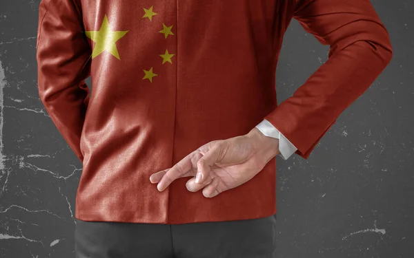 Veste Homme Affaires Avec Drapeau Chine Avec Les Doigts Croisés — Photo