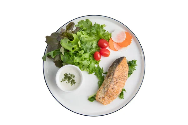 Bistecche Salmone Fritte Con Verdure Biologiche Sfondo Bianco Percorso Ritaglio — Foto Stock