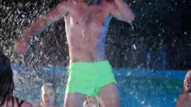 Happy Homosexual Man Celebrating Gay Pride Friends Night Lgbtq Pool — Video