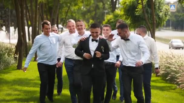 Groom Flexing Having Fun Walking Groomsmen Wedding Day Happy Classy — Stock Video