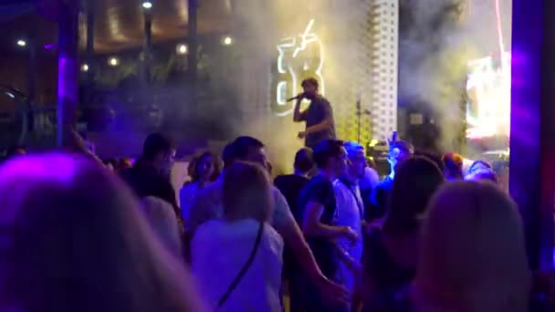 Mariupol Ucraina Luglio 2021 Gente Balla Tifo Nel Night Club — Video Stock