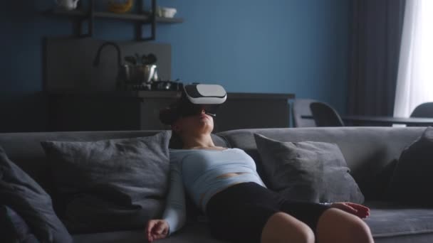 Woman Virtual Reality Goggles Enters Metaverse Immersive Experience Headset Interface — Vídeo de Stock