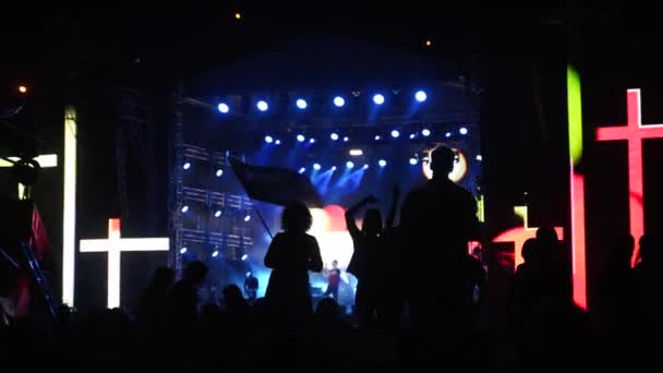 2019 Mariupol Ucrania Festival Mfest Gente Ondea Bandera Danza Disfrute — Vídeo de stock