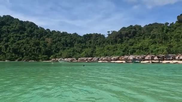 Phang Nga Thailand April 2022 Moken Village Island Surin — Vídeo de stock