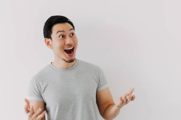 Surprised Shocked Face Asian Man Isolated White Background Advertisement — Stock Photo, Image