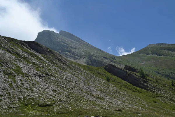 Sendero Las Montañas Rocosas Del Área Natural Ueyras Frontera Franco — Foto de Stock