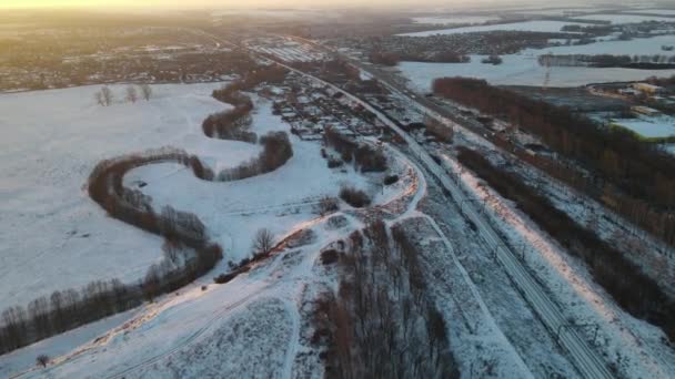 Widok Autostradę Mroźny Poranek Opadach Śniegu — Wideo stockowe