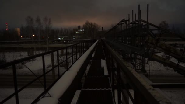 Pohled Město Mrazivé Noci Sněžení — Stock video