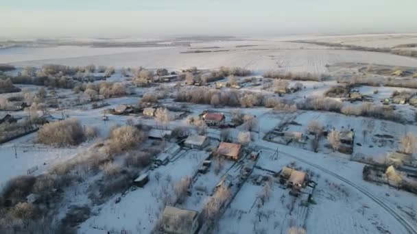 Αεροφωτογραφία Της Πόλης Παγωμένο Πρωί Μετά Από Χιονόπτωση — Αρχείο Βίντεο