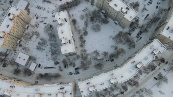 Aerial View City Frosty Morning Snowfall — Vídeos de Stock