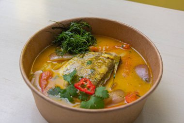 Balık teri, Peru aromalı yemek.