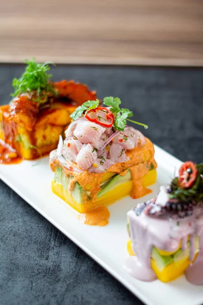 Limeas Nedenler Üçlüsü, Zeytin Ahtapotunun Sebebi, Ahtapotla Tatlı Patates Sebebi Ceviche ile Baharatlı Patates Sebebi