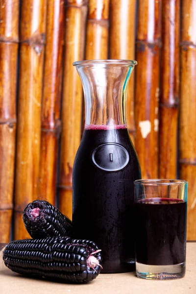 Peru aromalı Chicha Morada suyu..