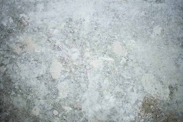 壁を粉砕し 塗装からほこりで覆われた改装された建物内の白い汚れたほこりの平らな床面 白汚れモノクロームの背景 — ストック写真