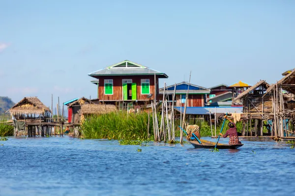 Maisons Flottantes Sont Endroit Merveilleux Myanmar Birmanie — Photo