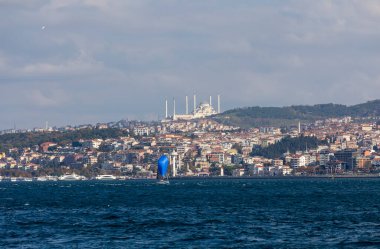 İstanbul Çamlıca Camii; Çamlıca tepesi camii inşaat Çamlıca Camii altında en büyüğüdür