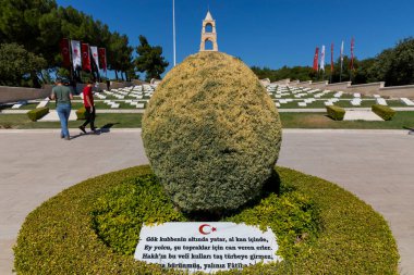 Çanakkale, Türkiye, 26 Eylül 2021: Bu şehitlik, Çanakkale Savaşı 'nda binlerce şehit ve yaralanan 57. Alay anısına inşa edildi..