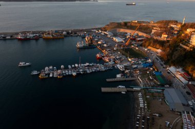İstanbul 'da Poyrazkoy Köyü Liman Manzarası