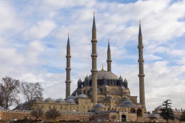 Edirne 'de Selimiye Camii dış görünüşü. Edirne Osmanlı İmparatorluğu 'nun başkentiydi..