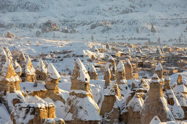 Taubental Und Höhlenstadt Goreme Winter Kappadokien Türkei Freilichtmuseum Goreme Nationalpark — Stockfoto