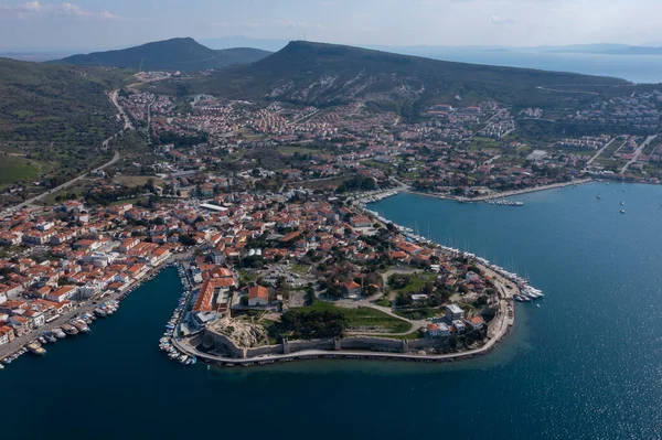 Foca Ist Eine Stadt Und Ein Bezirk Der Türkischen Provinz — Stockfoto