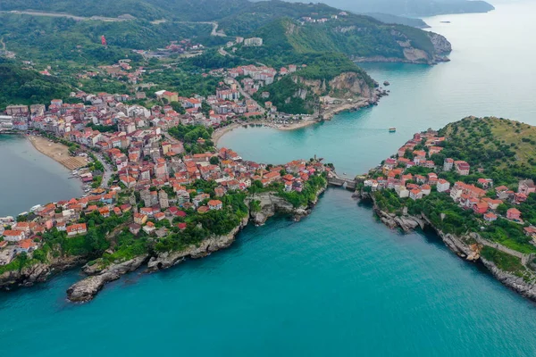 Hermoso Paisaje Urbano Las Montañas Sobre Mar Negro Amasra Amasra — Foto de Stock