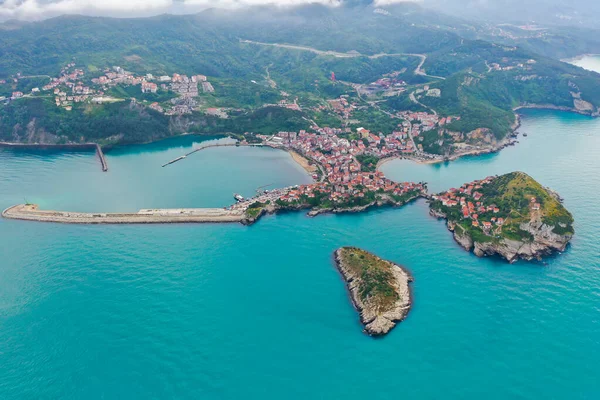 Hermoso Paisaje Urbano Las Montañas Sobre Mar Negro Amasra Amasra —  Fotos de Stock