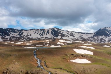 Yedigoller Kesis Dağı Erzincan Türkiye 'nin manzaralı manzarası