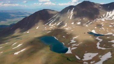 Yedigoller Kesis Dağı Erzincan Türkiye 'nin manzaralı manzarası