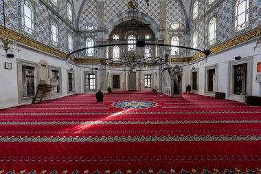 İstanbul 'daki Buyuk Selimiye Camii manzarası. Selimiye Camii, Uskudar Bölgesi 'ndeki güzel bir camidir..