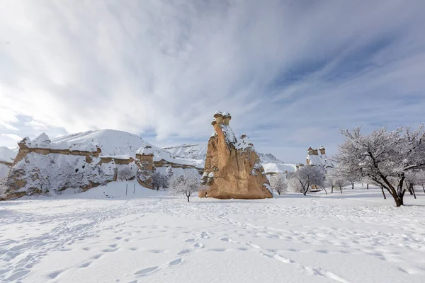 Nevsehir Turkey February 2022 Pigeon Valley Cave Town Goreme Winter — Zdjęcie stockowe