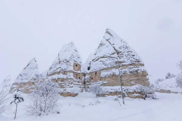 Pigeon Valley Cave Town Goreme Winter Time Cappadocia Turkey — Zdjęcie stockowe