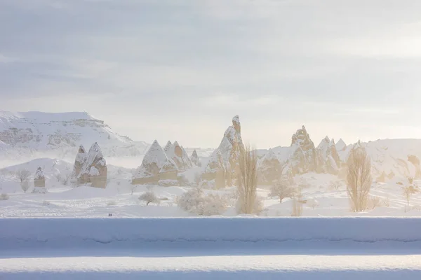 Pigeon Valley Cave Town Goreme Winter Time Cappadocia Turkey — Zdjęcie stockowe