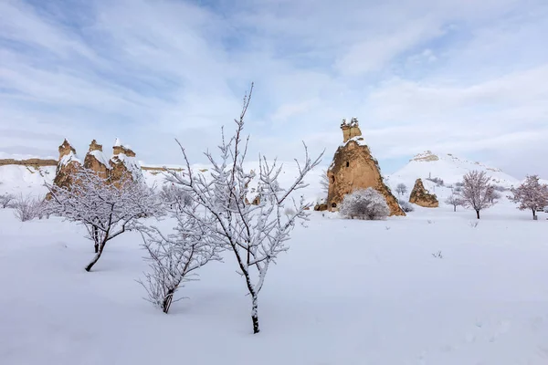 Pigeon Valley Cave Town Goreme Winter Time Cappadocia Turkey — Fotografia de Stock