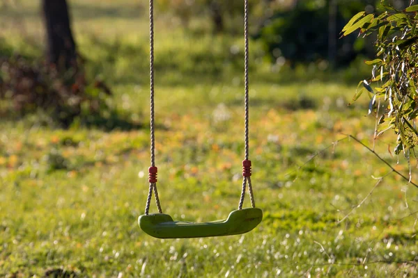 Touw Schommel Voor Kinderen Tuin — Stockfoto