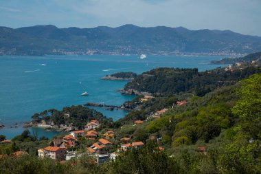 İtalya 'daki Tellaro kasabasının en iyi manzarası.
