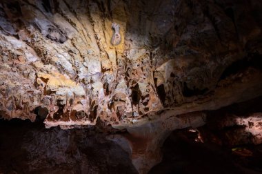 Güney Dakiota 'nın Kara Tepeleri' ndeki Rüzgâr Mağarası Ulusal Parkı 'nda kutu işi düzenleme