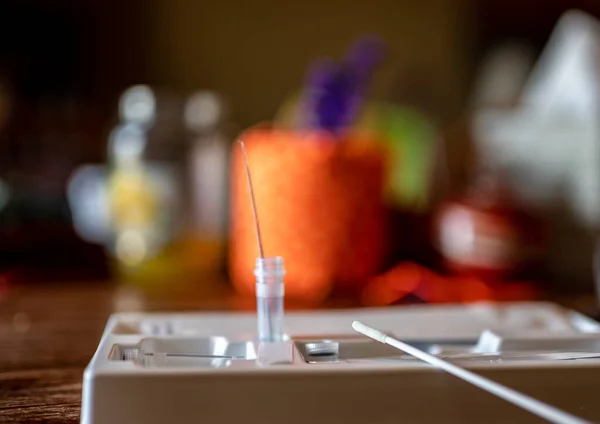 Selective focus on swab of an at home rapid Covid test kit — Stock Photo, Image