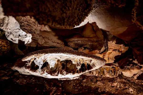 Boxwork formation inside Wind Cave National Park in the Black Hills of South Dakiota — Stock Photo, Image