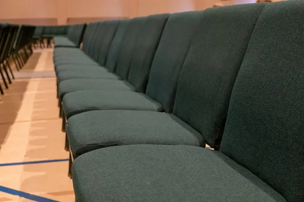 Selective Focus Padded Seat Cushion Row Chairs Auditorium High Quality — Stock Photo, Image