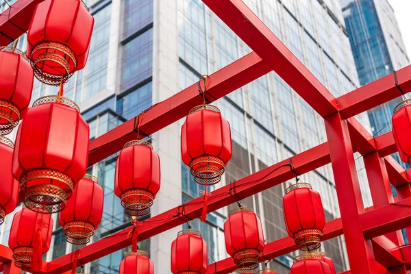 Lanternes Chinoises Contre Gratte Ciel Verre Moderne Ciel Chengdu Province Images De Stock Libres De Droits