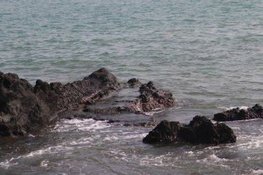 Citepus Sahili 'ndeki Plaj Kayalıkları, Pelabuhan Ratu, Sukabumi-Endonezya