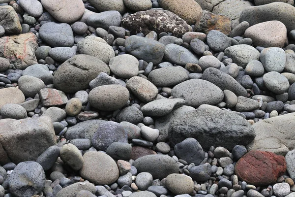 Gestapelte Strandsteine Und Kieselsteine Für Industriellen Hintergrund — Stockfoto