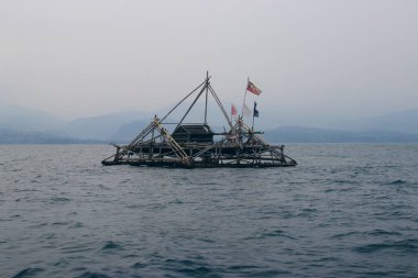 Bagan ya da pagang, özellikle Sukabumi 'de Endonezya' nın geleneksel balıkçılık enstrümanıdır. Pagang bambudan yapılmış bir balıkçı teknesi türüdür. Genellikle denizin ortasında balık yakalamak için kullanılır..