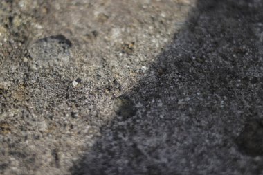 Endüstriyel arkaplan için vurgulama ve gölge karşıtlığına sahip duvar dokulu soyut arkaplan